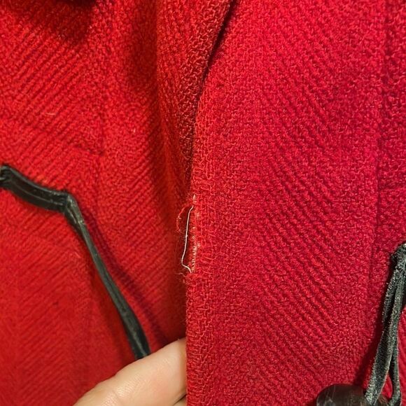 BURBERRY woman’s red wool long trench coat - Picture 4 of 16